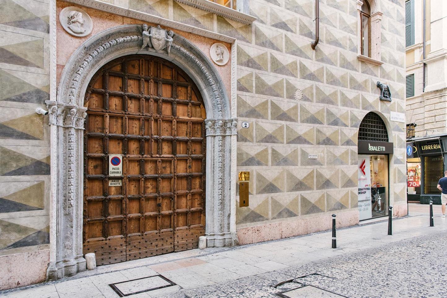 Palazzo Confalonieri Da Lisca Verona Exteriér fotografie